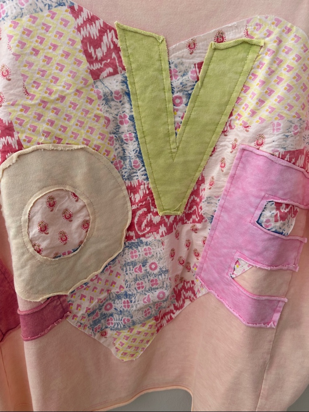 SAGE & FIG Pastel pinkish LOVE patch work top - Picture 4 of 10